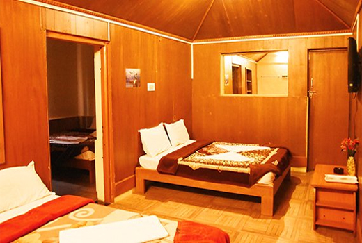 kodaikanal-hotels-deluxe-room